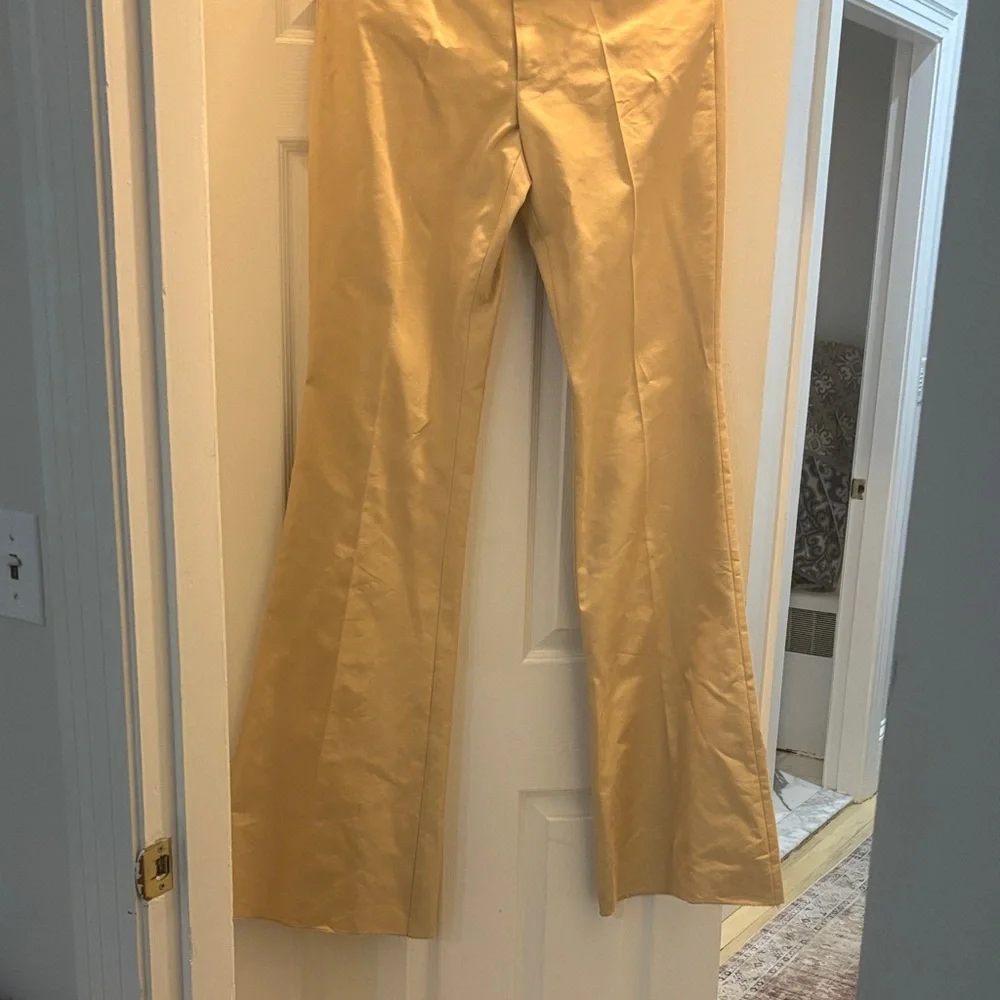 Gucci wide leg pleated women's trousers beige pants size 44 US 8-10 NWT